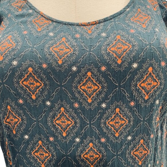 Torrid Cold Shoulder Top Size 1 Boho Print Rayon Scoop Neck Plus Casual Chic - Picture 7 of 9